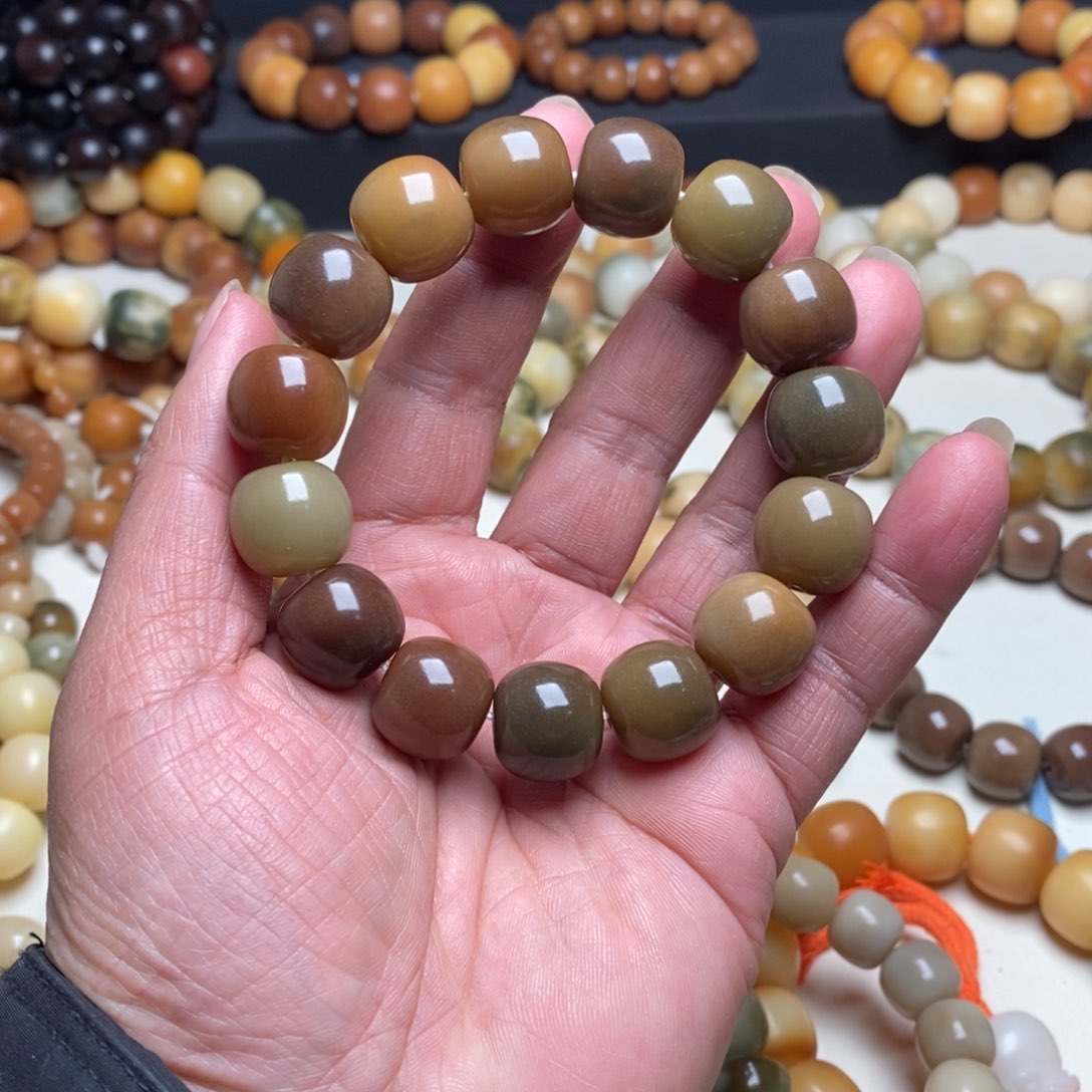 菩提根/象牙果手串c****主卡16mm敦煌