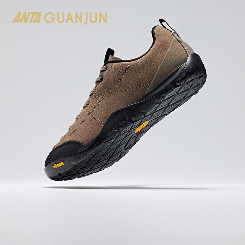 安踏冠军寻山户外鞋男Vibram山系潮流徒步运动休闲鞋112618805A