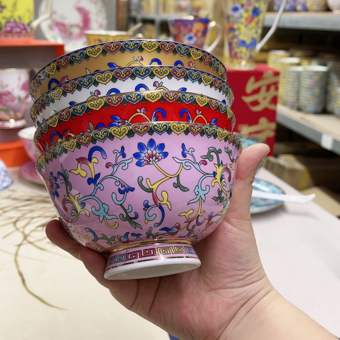 【闪购商品】骨瓷5英寸4混，。。。。。。。