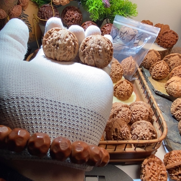 核桃核尊文玩核桃38