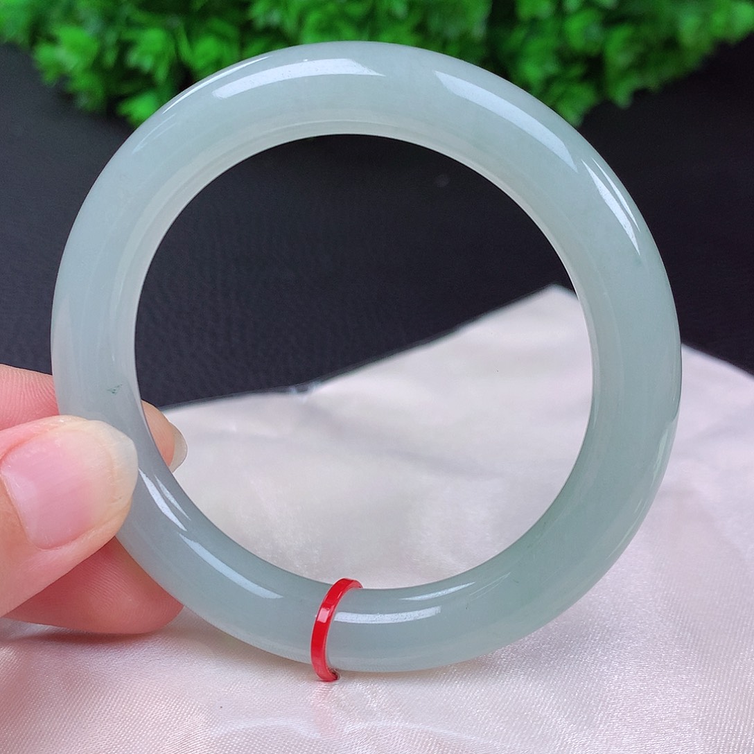 翡翠手镯未镶嵌56圈口681010