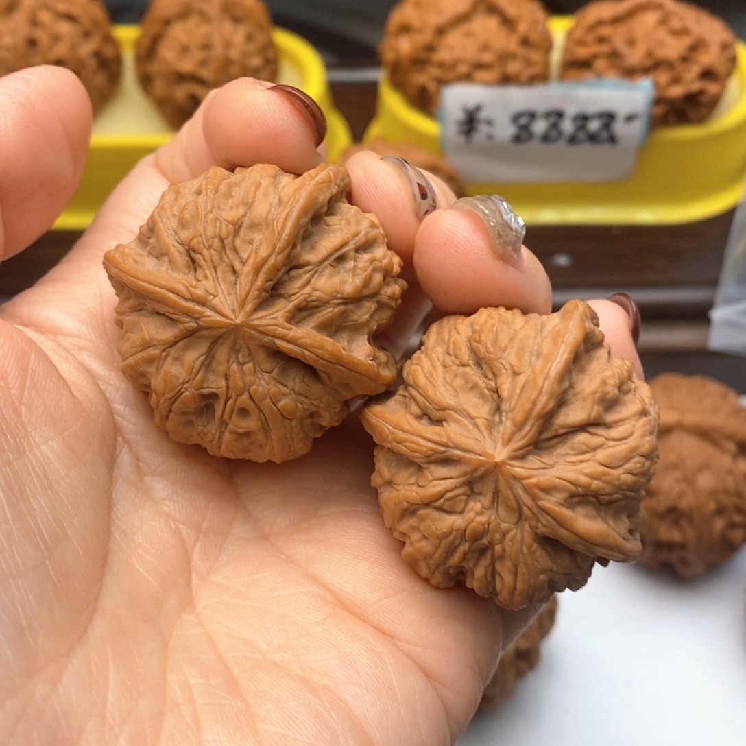 文玩核桃把件38尺雨花石三棱