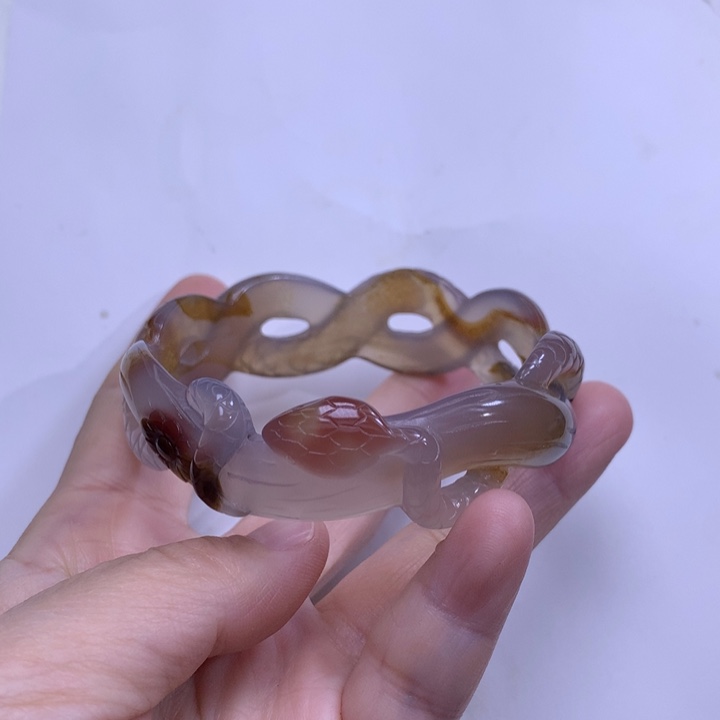 玛瑙/玉髓手镯未镶嵌