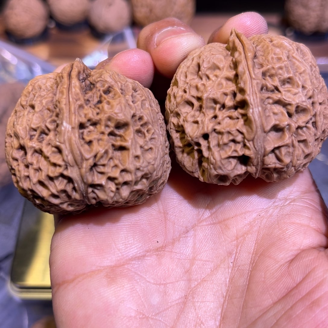 把件文玩核桃红旺云铁28号41mm