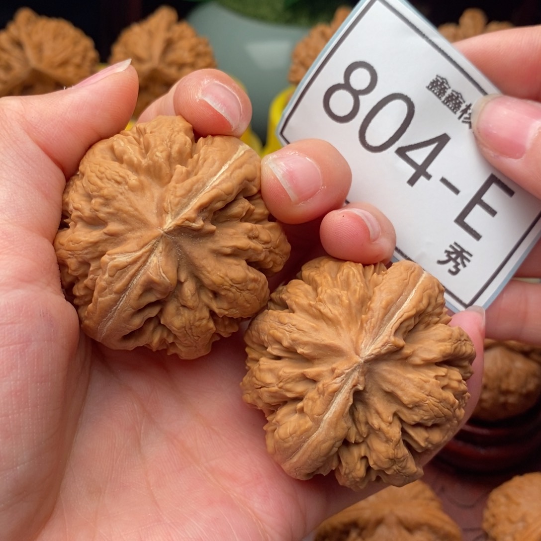 文玩核桃把件霸王龙46