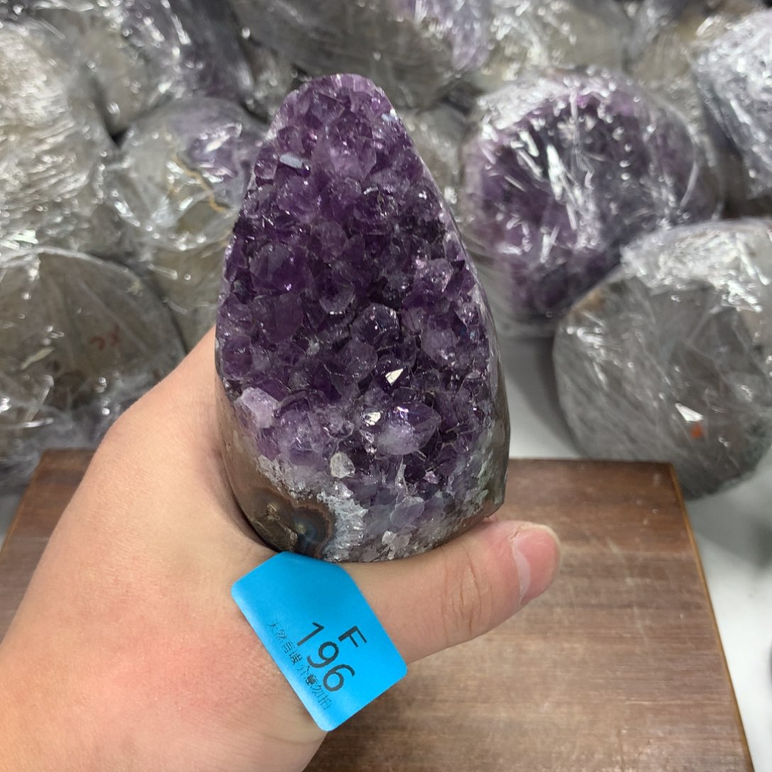 紫晶大型摆件（非配饰）未镶嵌