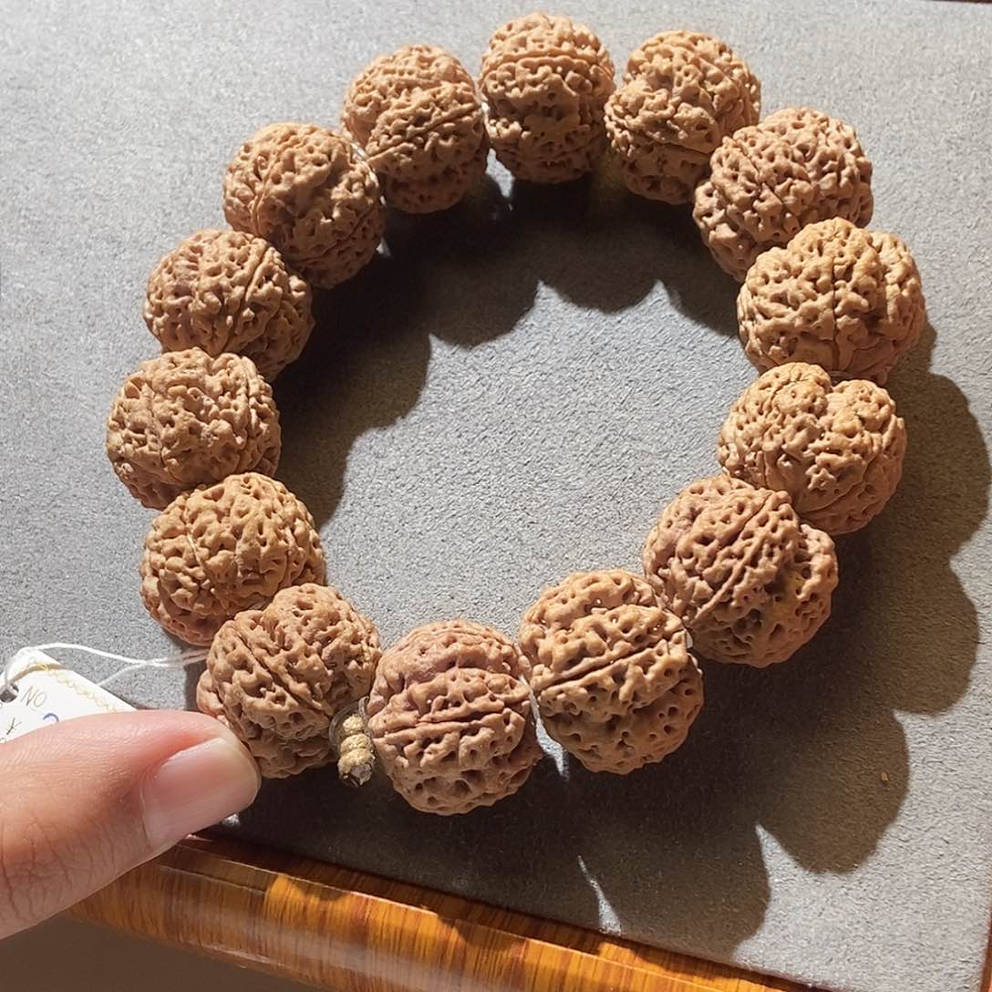 吊坠金刚菩提粱深沟双龙梅花25mm