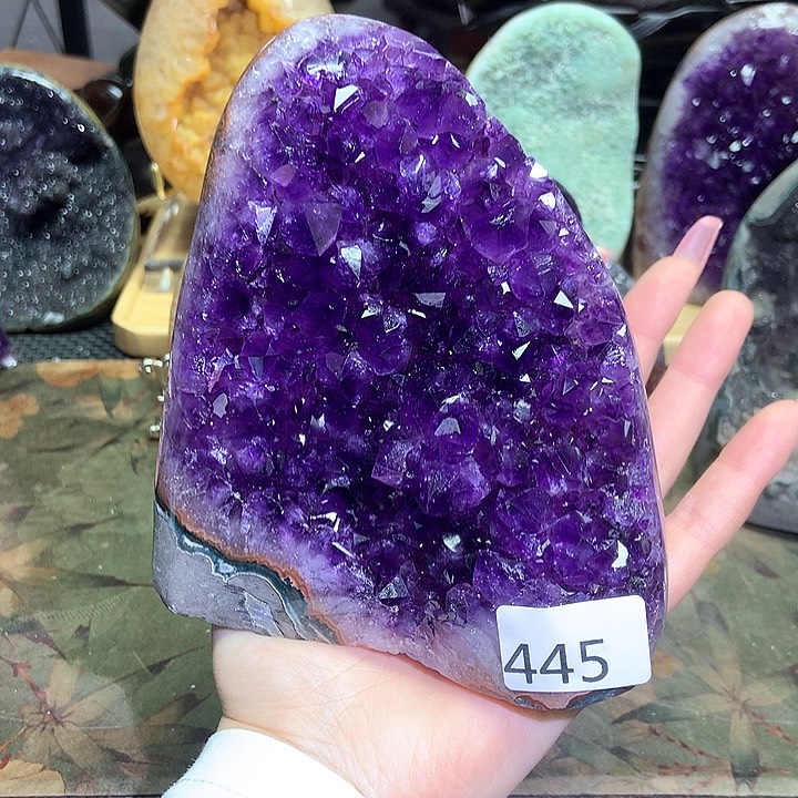 紫晶大型摆件（非配饰）未镶嵌
