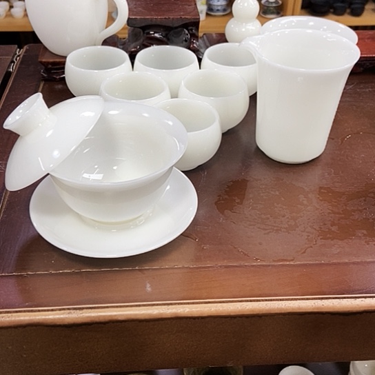 璞玉元宝盖碗套组