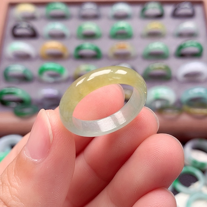 翡翠戒指未镶嵌20号