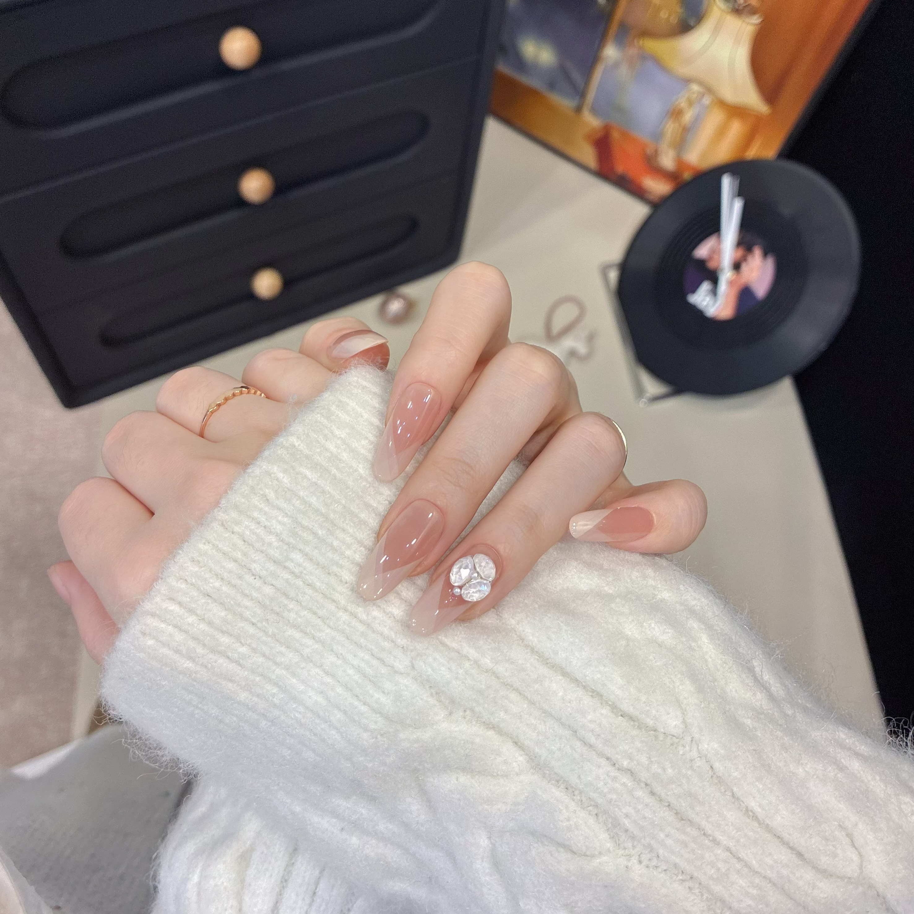 【肉桂奶盖】秋冬法式显白满钻法式猫眼渐变纯手工穿戴甲穿戴光疗甲