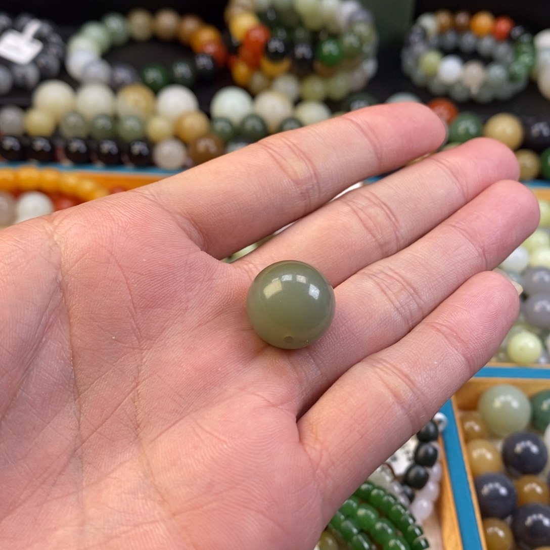 和田玉手串未镶嵌卡16且末蓝聚宝盆单珠