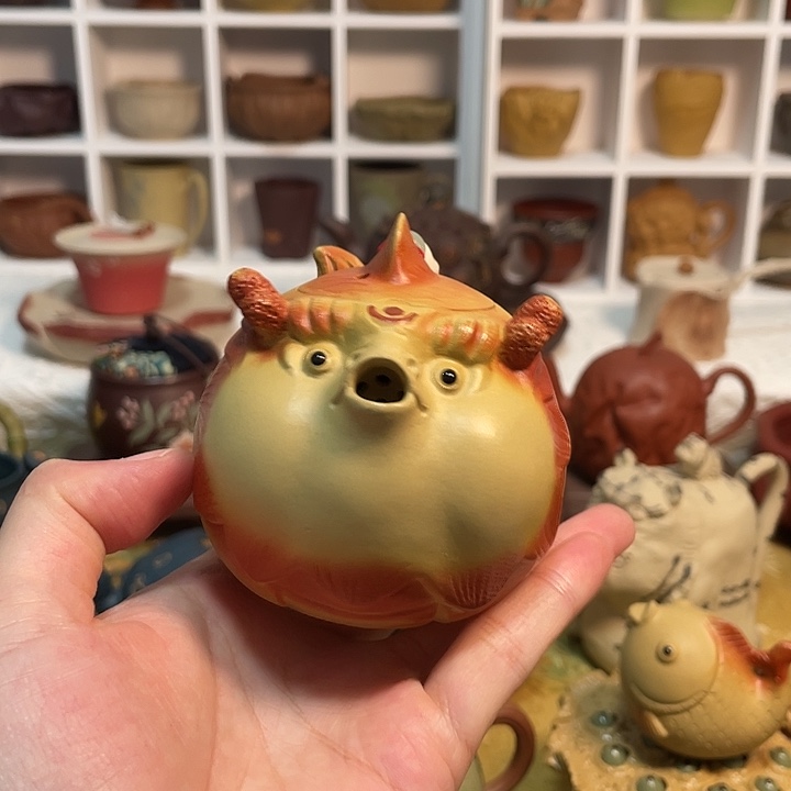 猪***跑紫砂茶宠龙鱼紫砂壶
