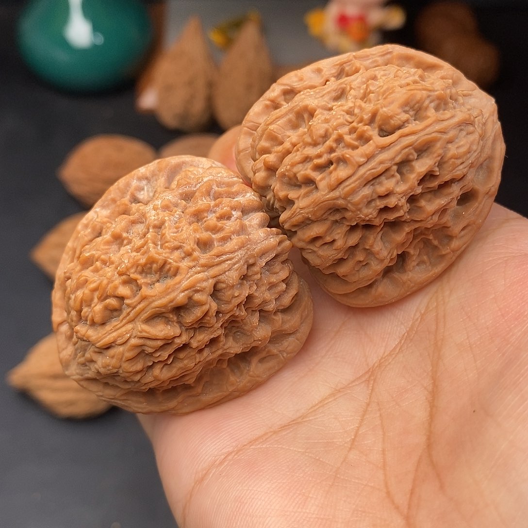 把件文玩核桃三角疆全品40.5