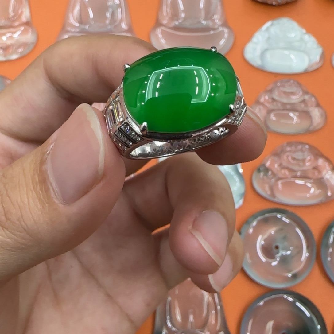 定制翡翠未镶嵌天然