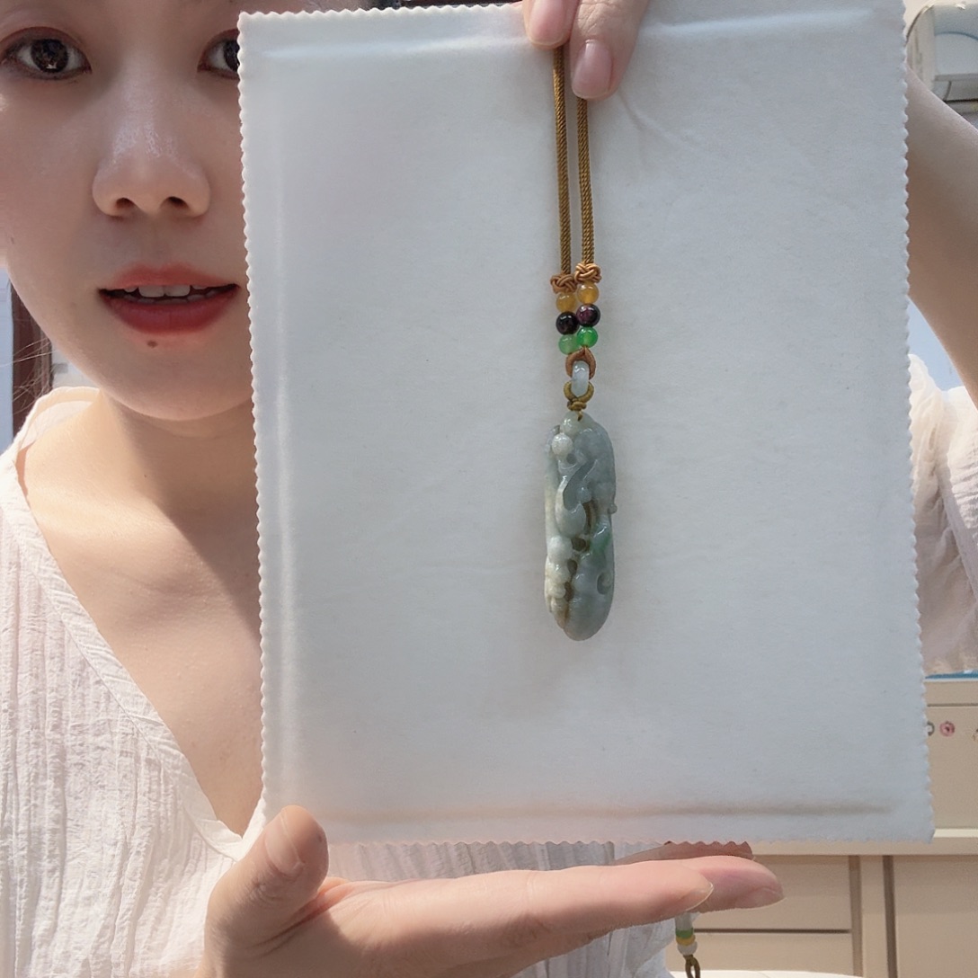 颈饰未镶嵌翡翠毛衣链