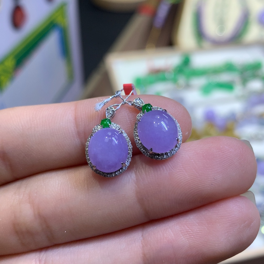 周***制翡翠18K金镶嵌颈饰翡翠