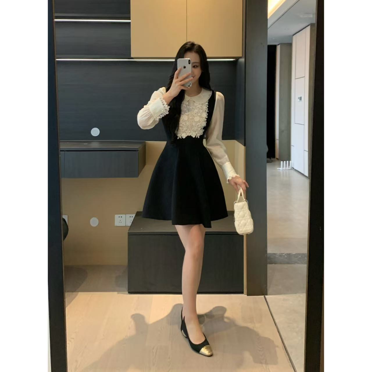 XINYI【优雅露丝】春季重磅娃娃领西装连衣裙收腰显瘦X624Q21187