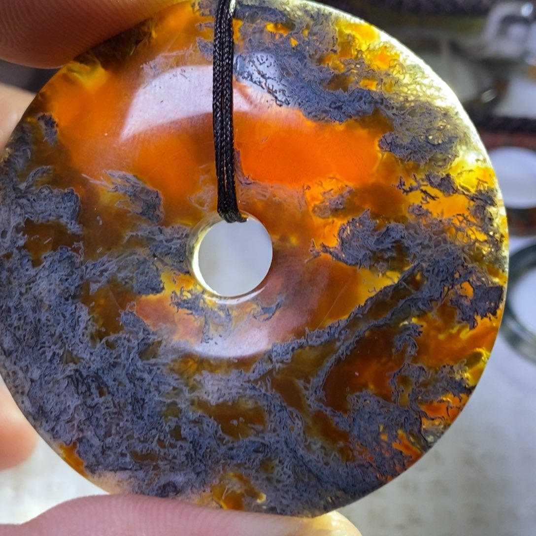 玛瑙/玉髓颈饰未镶嵌狼*腾