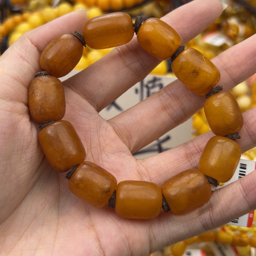 琥珀珠宝奇石未镶嵌