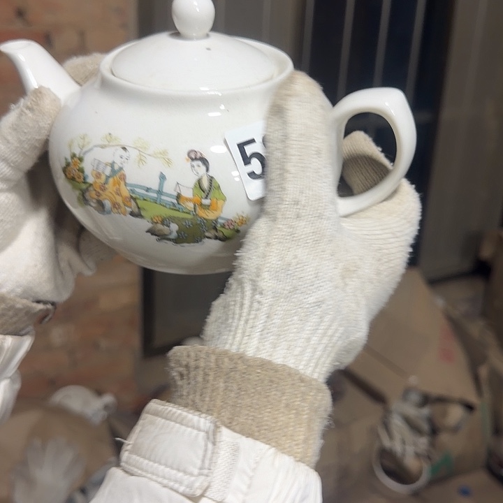 库存瓷片多空茶壶