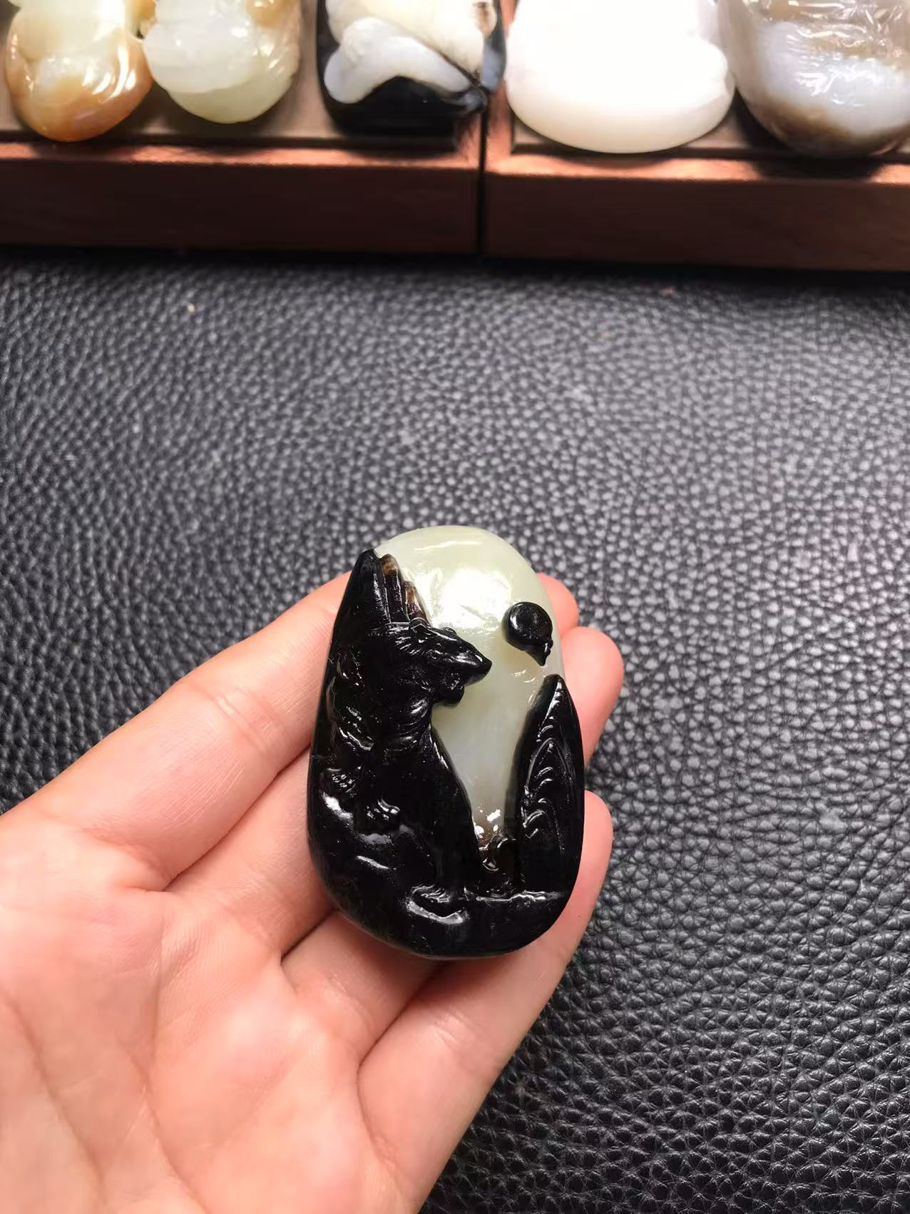 和田玉老虎，实物漂亮