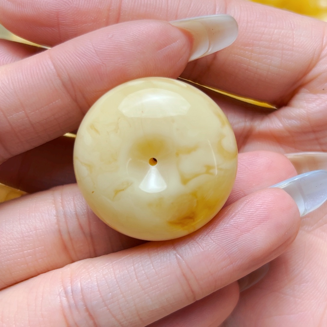 未镶嵌蜜蜡裸石31mm平安扣 9.92g 