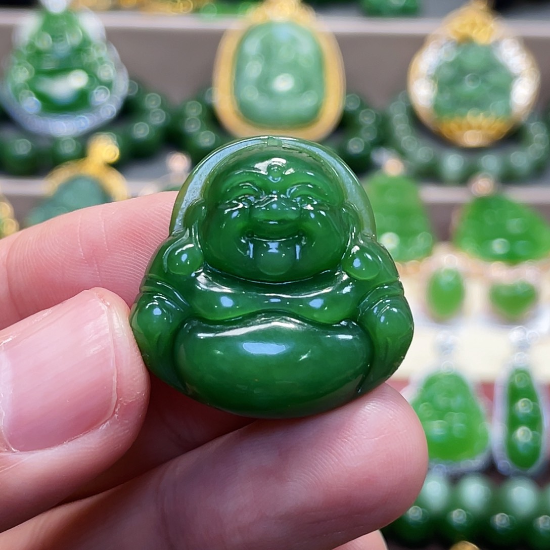 和田玉（碧玉）颈饰未镶嵌佛公30mm