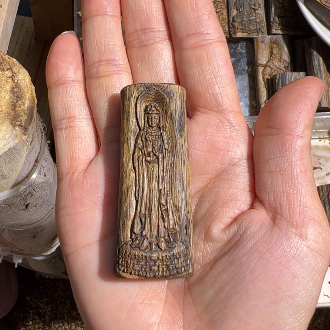 沉香吊坠白棋楠吊坠雕刻8.8克