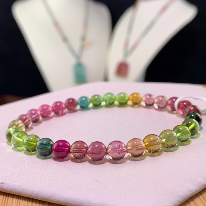 双色碧玺手链未镶嵌