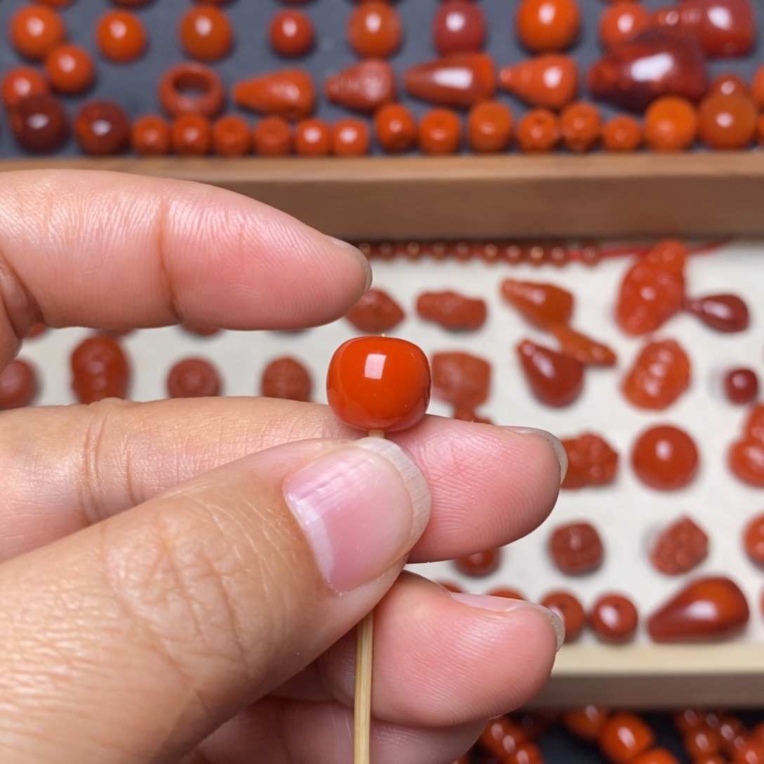 南红玛瑙配饰未镶嵌保山卡10