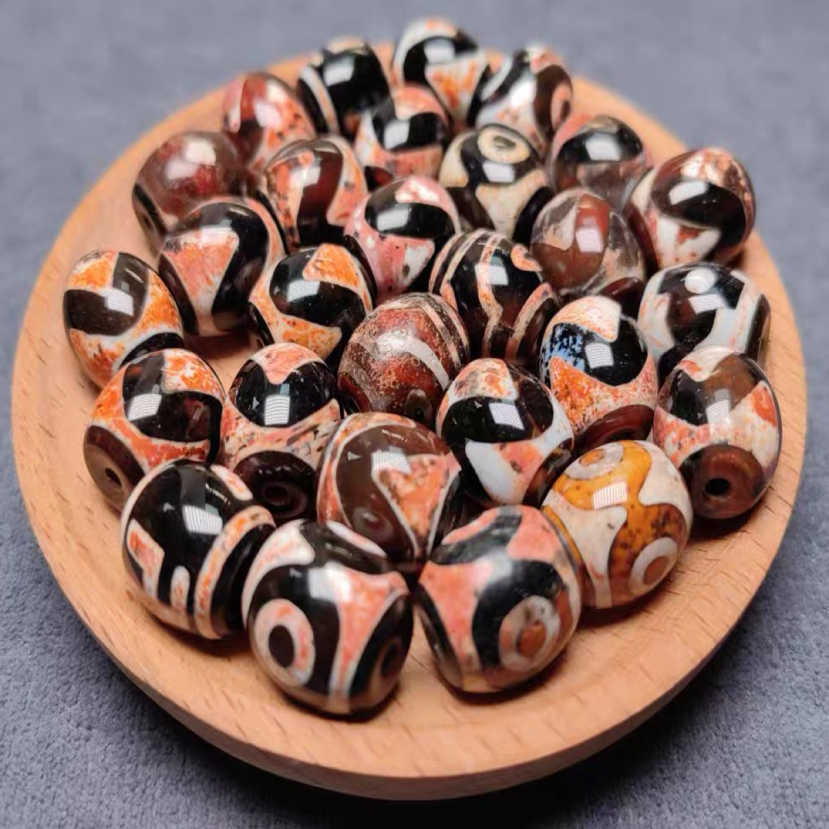 藏传天然玛瑙正品天珠  台珠渗透工艺红钙化小达洛珠16*14㎜