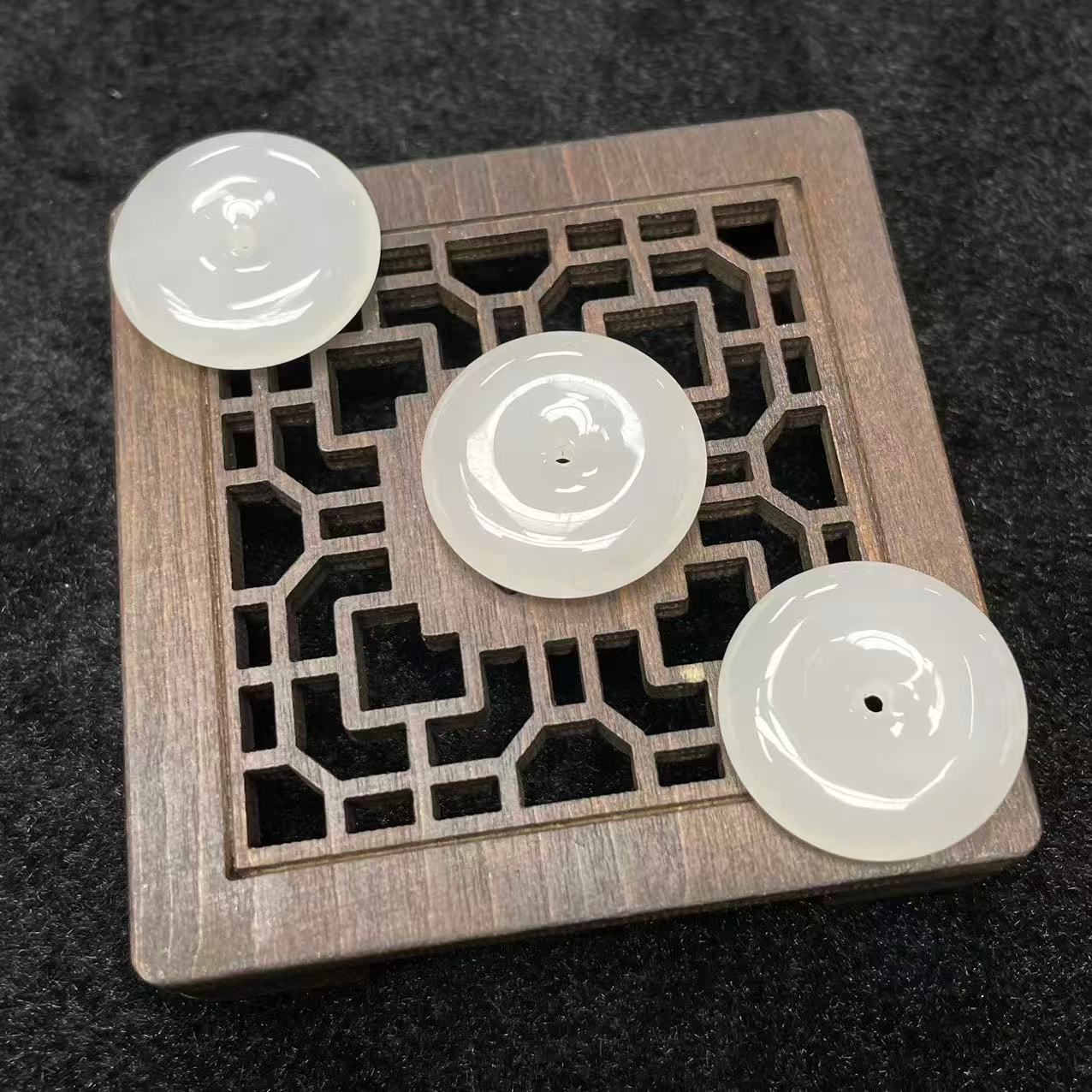 554534T26-3A8-和田玉吊坠-多样性/发其一