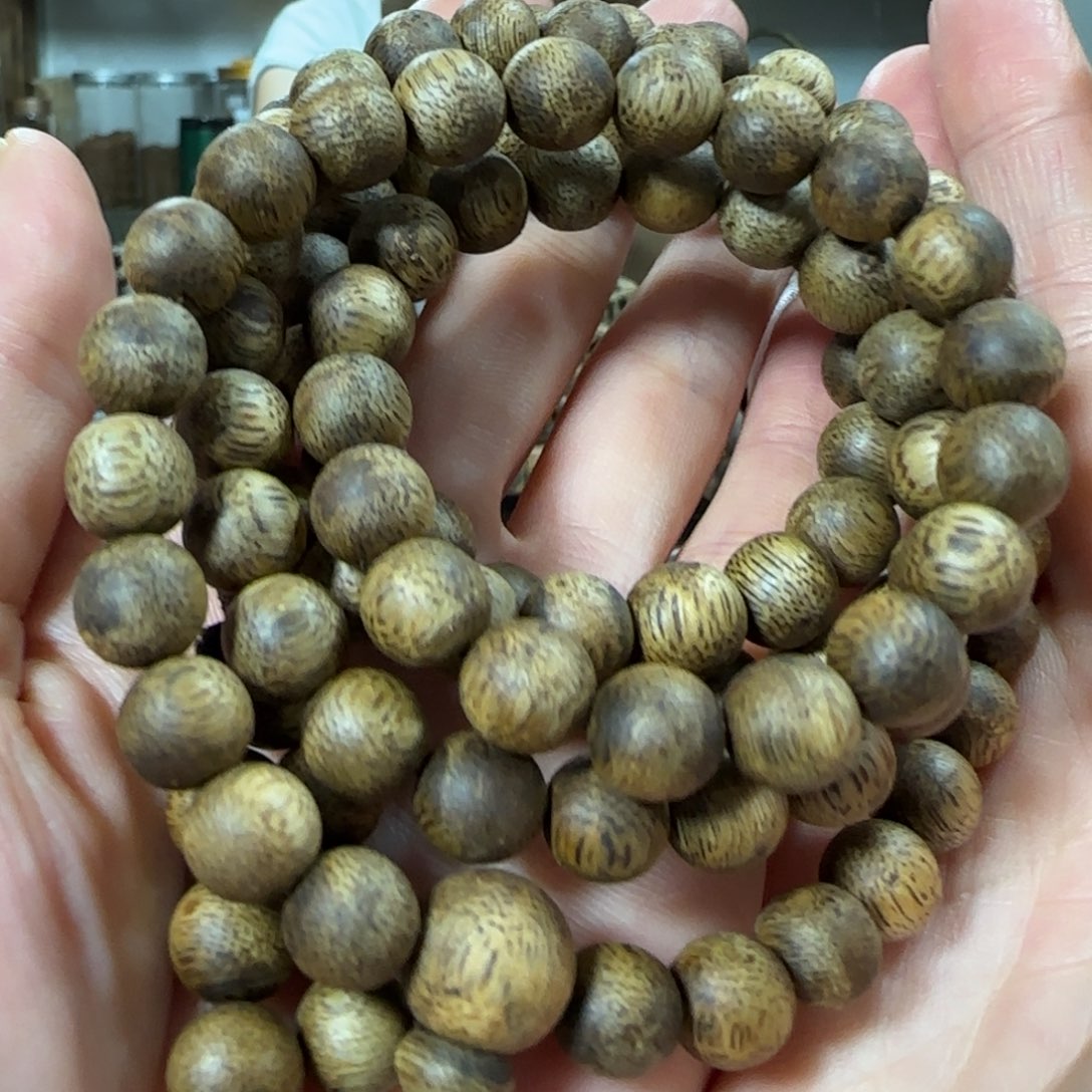 沉香手串绿奇楠沉香圆珠多圈108颗珠子09手串