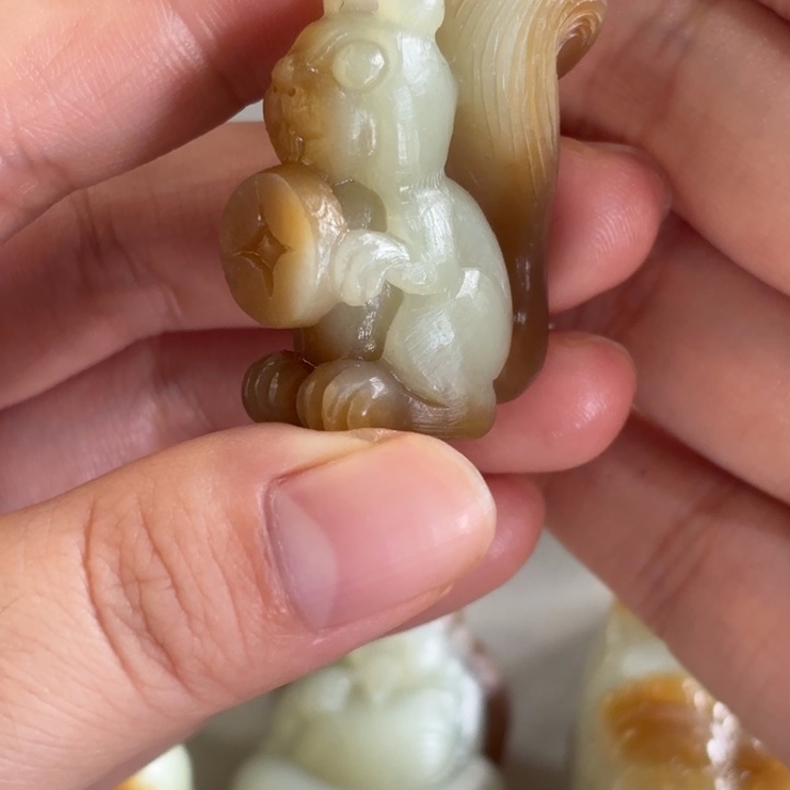 和田玉未镶嵌颈饰代购定制