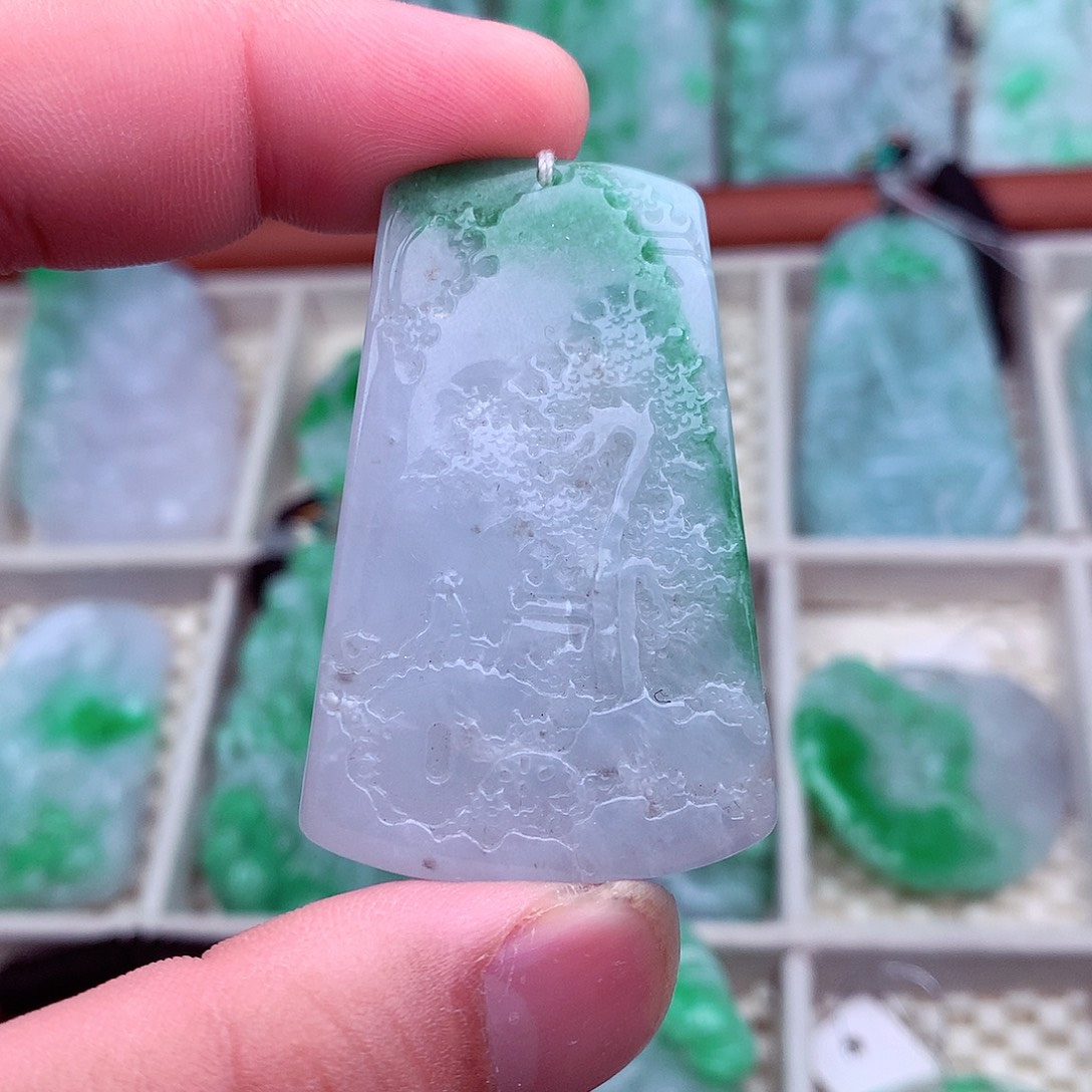 翡翠未镶嵌吊坠(不含链)