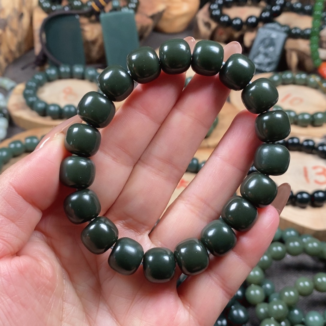 和田玉（青玉）手链未镶嵌