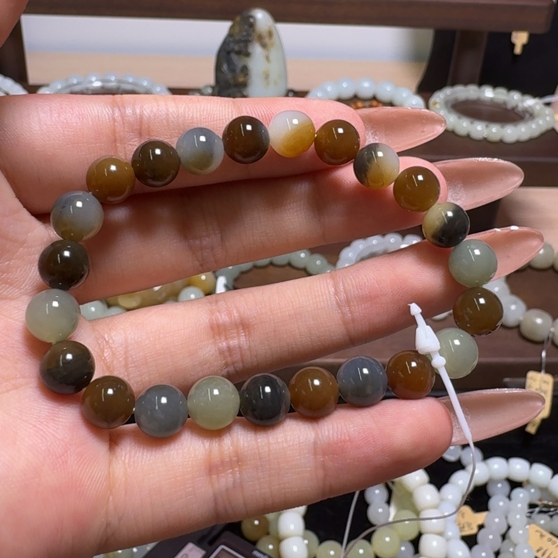 未镶嵌和田玉手链