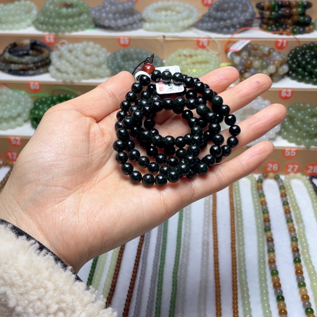 和田玉未镶嵌颈饰6mm