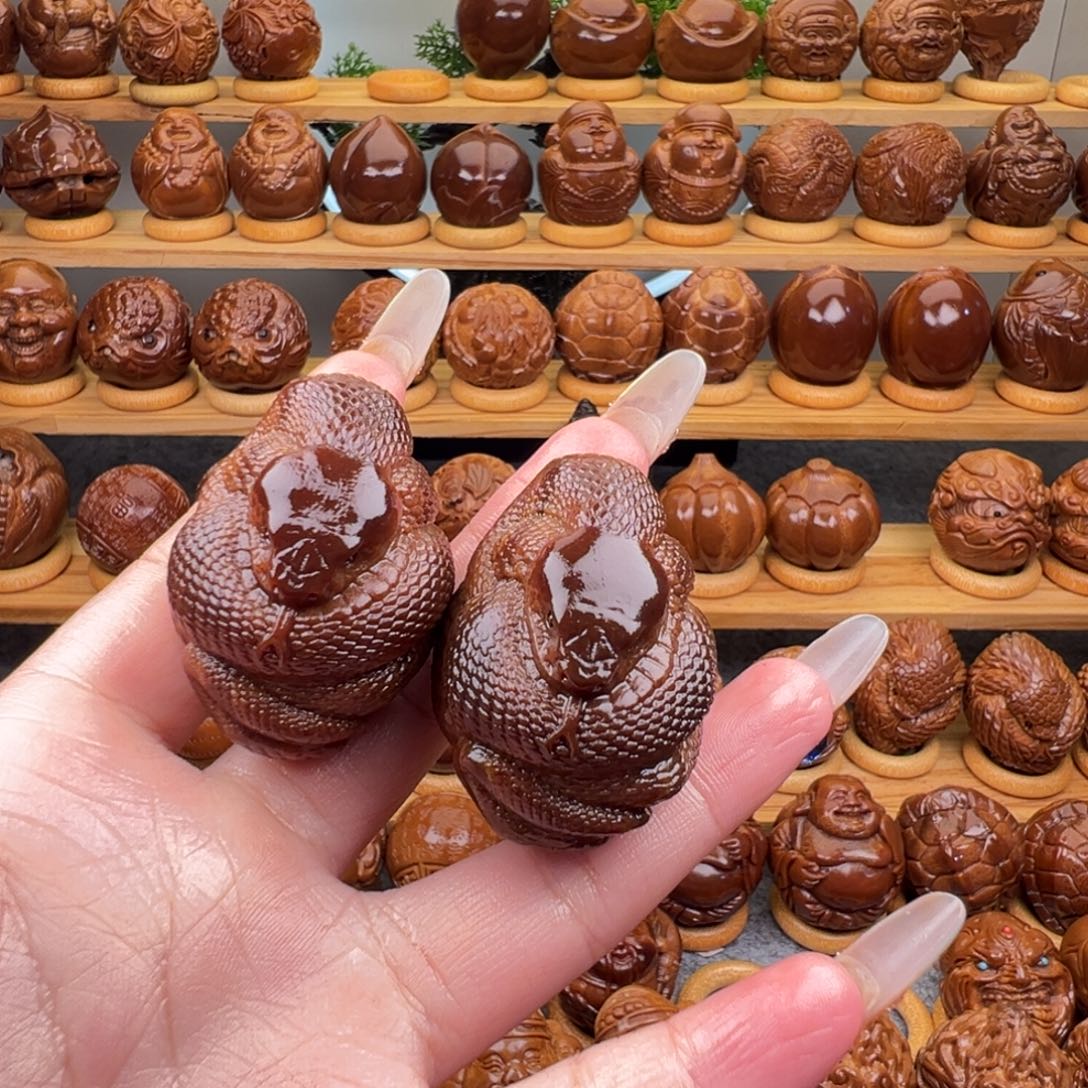 姚***炮橄榄核手串/手链蛇