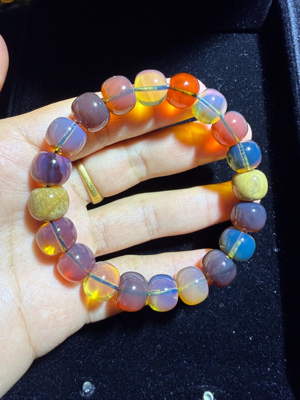 纯天然缅甸琥珀手串