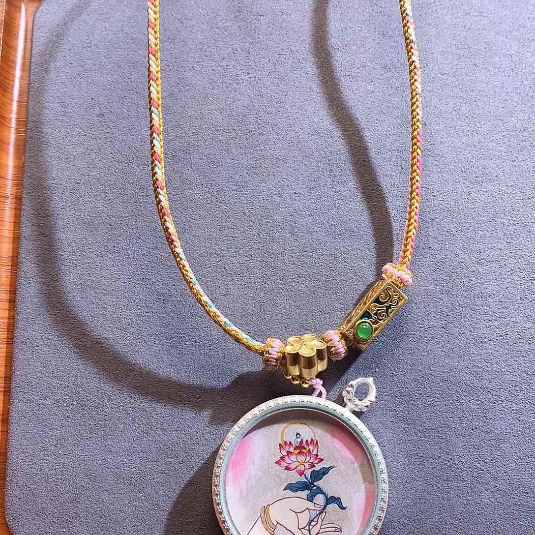 吊坠般若唐卡非遗传承