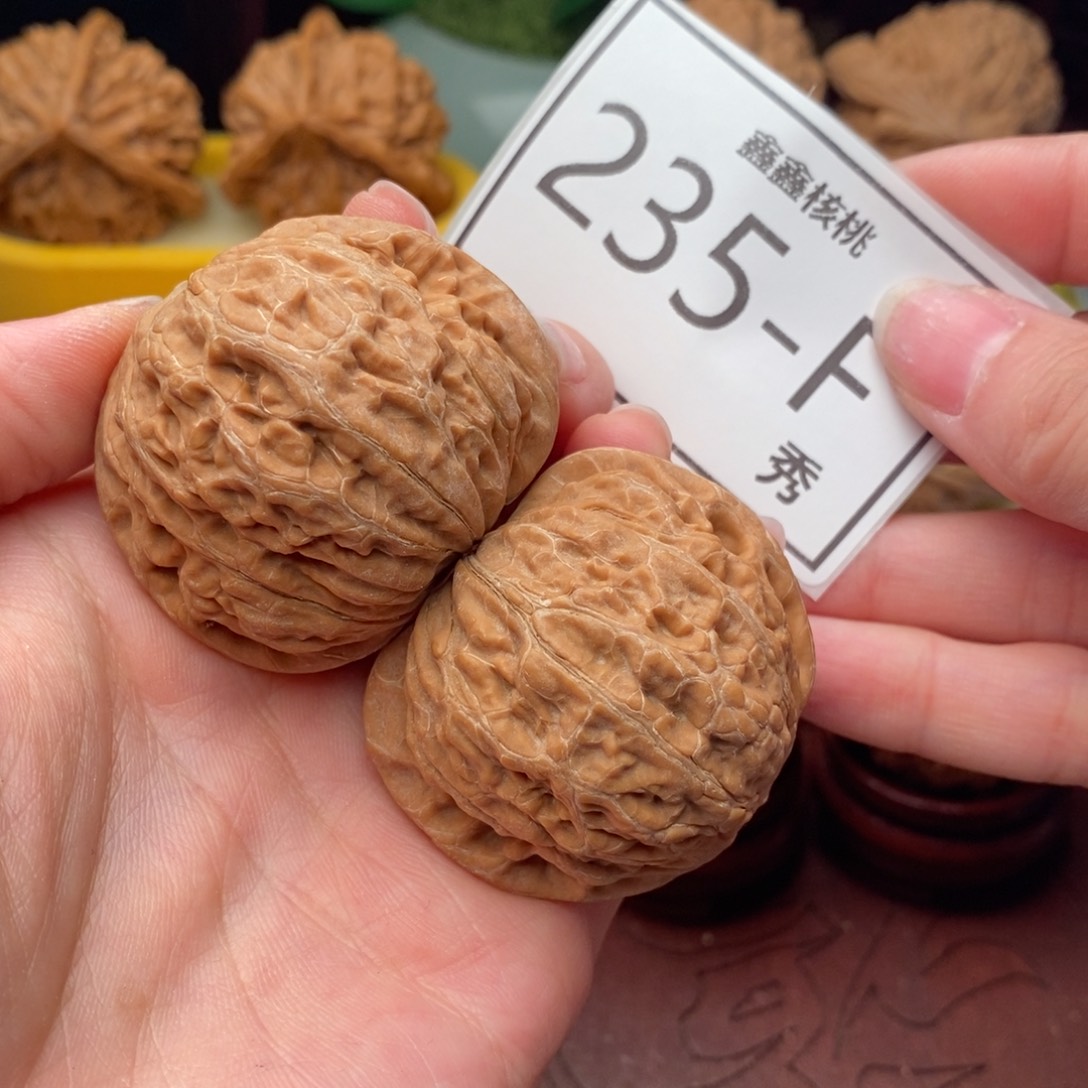 文玩核桃把件铁锤44