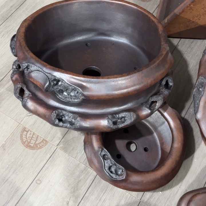 自***的花盆紫砂宜兴紫砂工艺厂