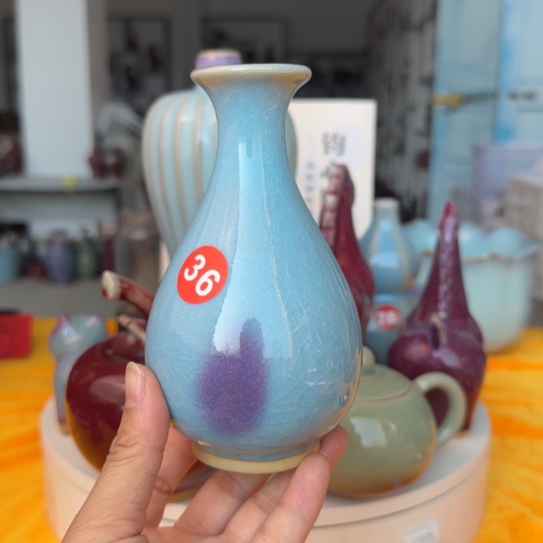 摆件郑家钧瓷摆件