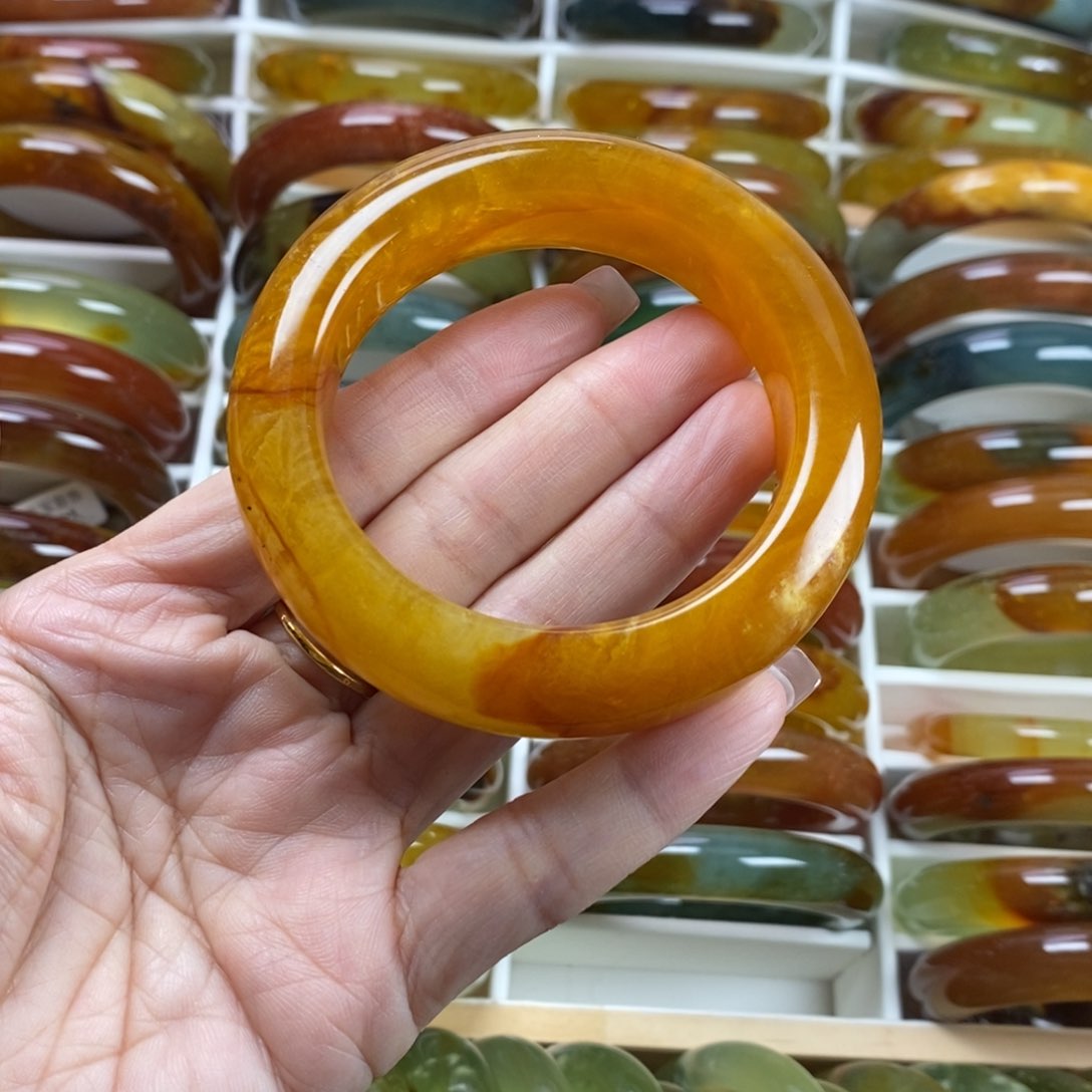 未镶嵌蛇纹石玉手镯56