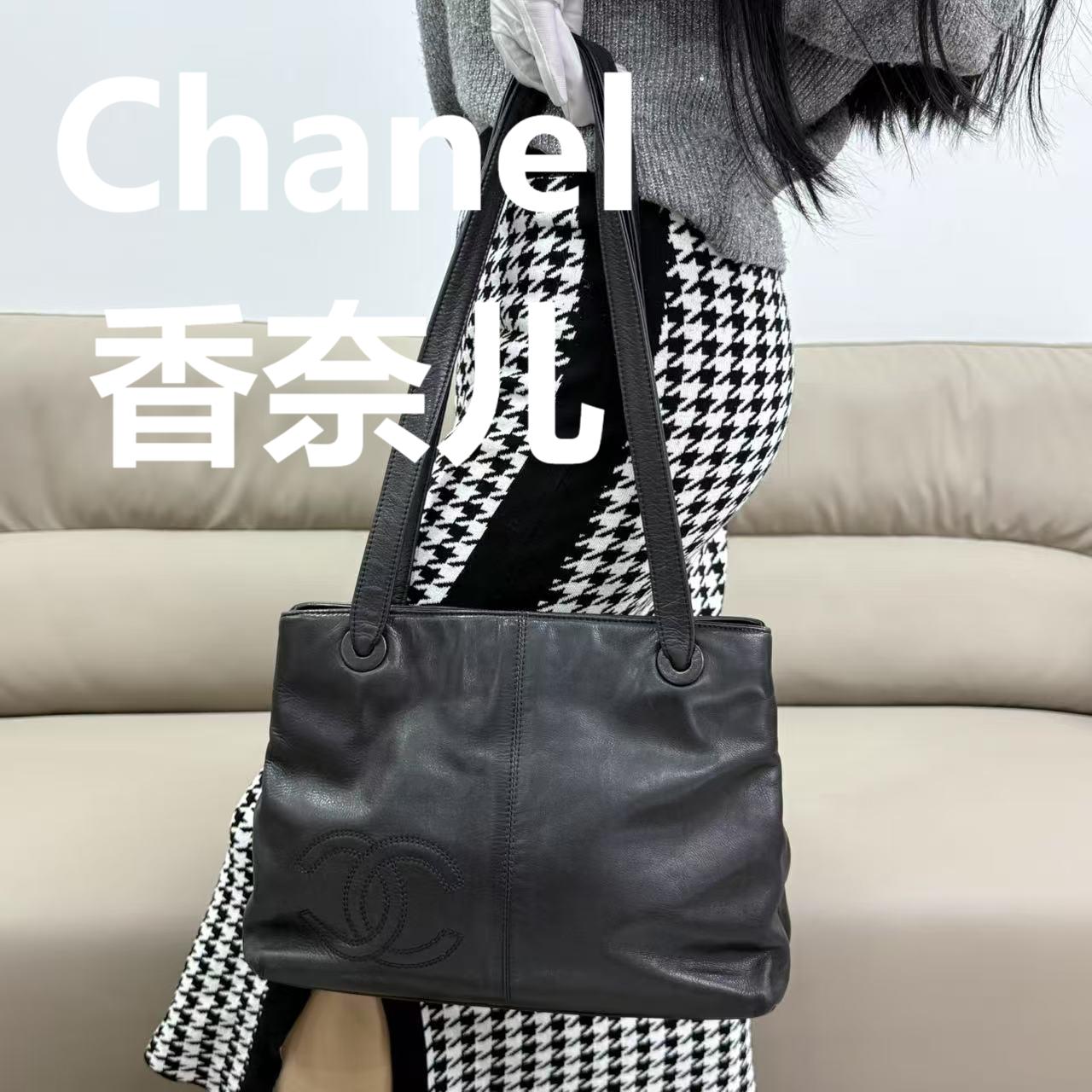 95新 Chanel/香奈儿 黑色牛皮hobo腋下包/H07657