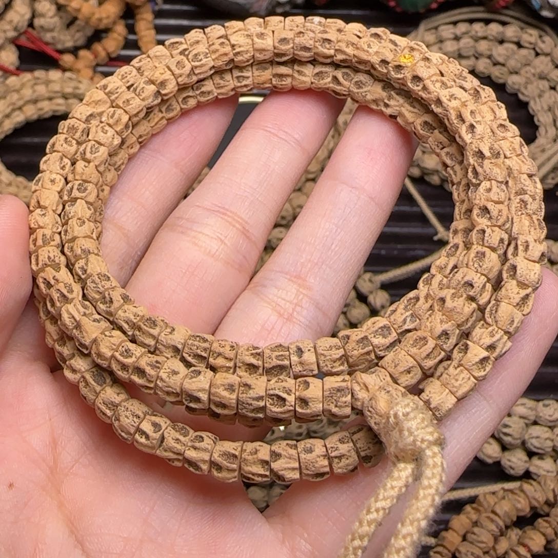 柏香籽/百香籽吊坠?***?