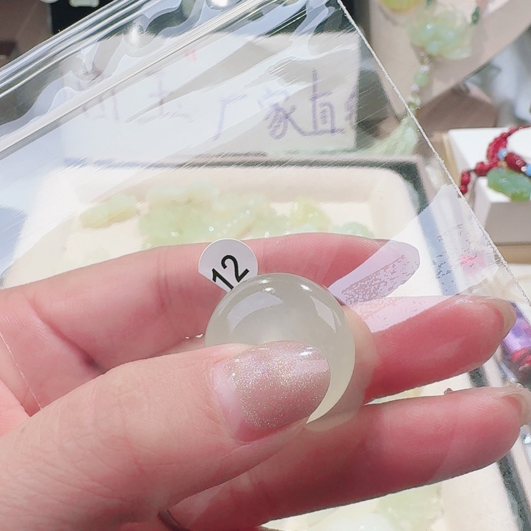 蛇纹石玉颈饰合金不退不换