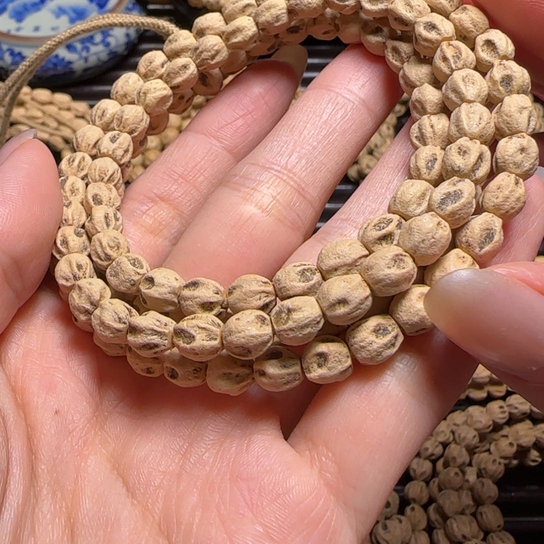 柏香籽/百香籽吊坠